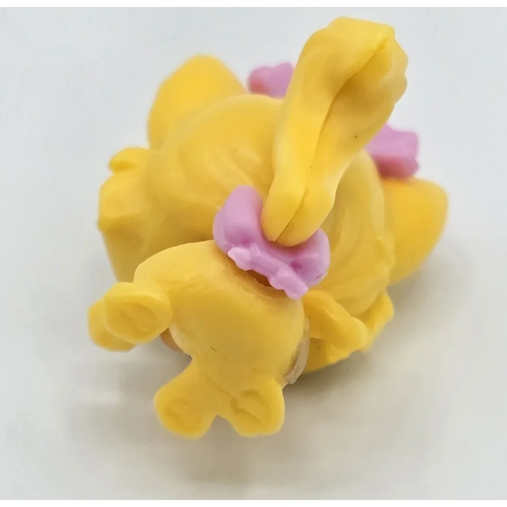 Disney Princess Palace Pets Tiara Kitty Kitten Yellow Cat Mini Figurine Play Toy